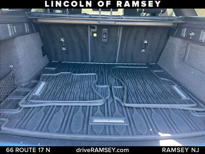 2024 Land Rover Range Rover Velar Dynamic SE