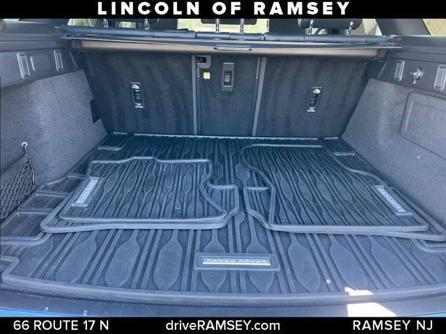 2024 Land Rover Range Rover Velar Dynamic SE