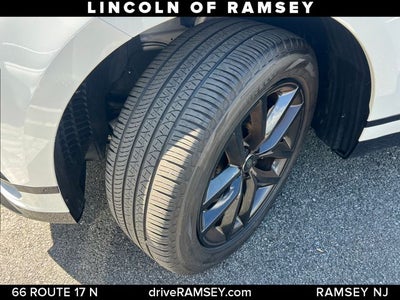 2024 Land Rover Range Rover Velar Dynamic SE