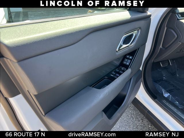 2024 Land Rover Range Rover Velar Dynamic SE