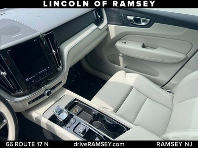 2024 Volvo XC60 Recharge Plug-In Hybrid Ultimate