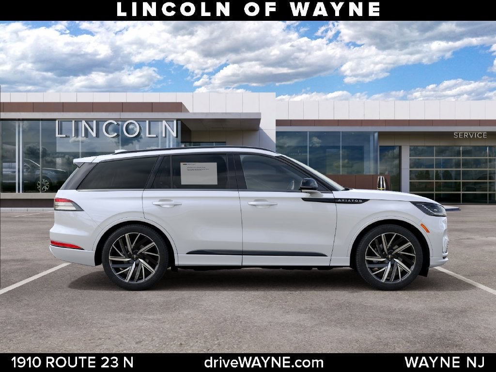 2027 Lincoln Aviator Black Label™