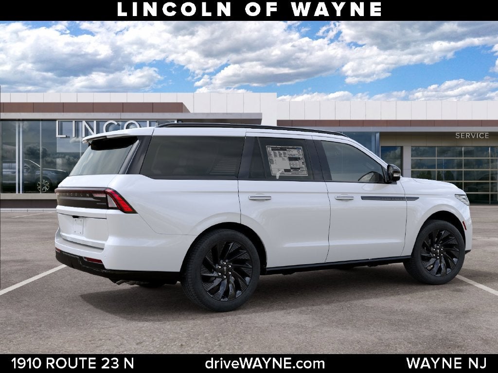 2027 Lincoln Navigator Reserve