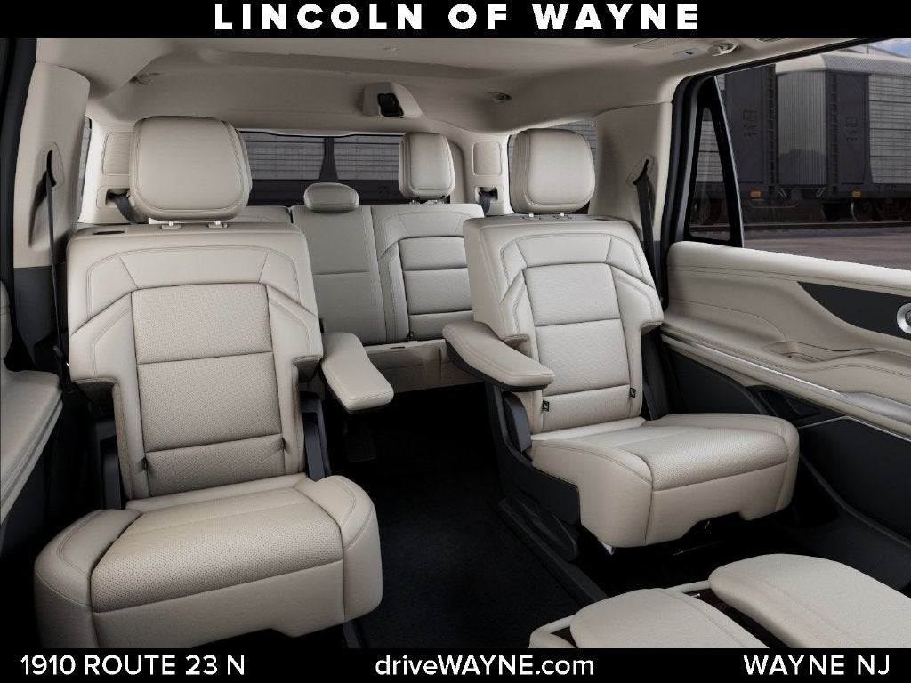 2027 Lincoln Navigator Reserve