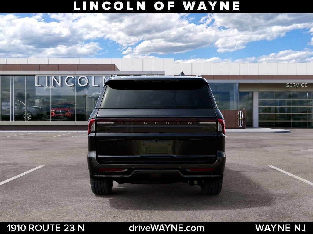 2027 Lincoln Navigator Reserve