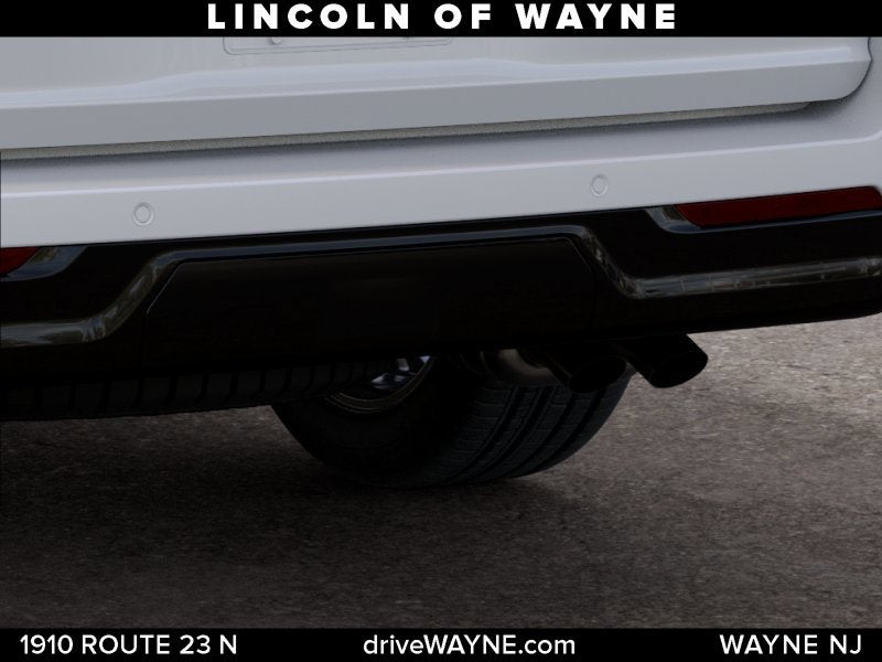 2027 Lincoln Navigator Premiere
