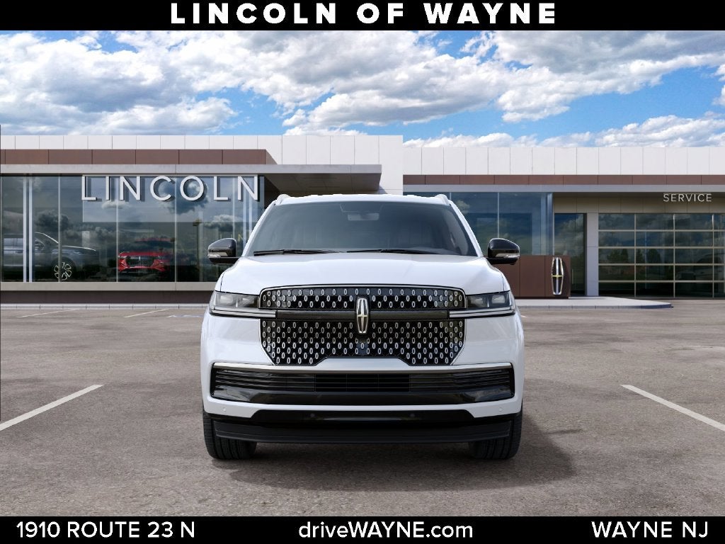 2027 Lincoln Navigator Premiere