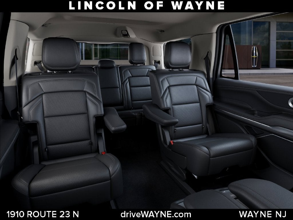 2027 Lincoln Navigator Premiere