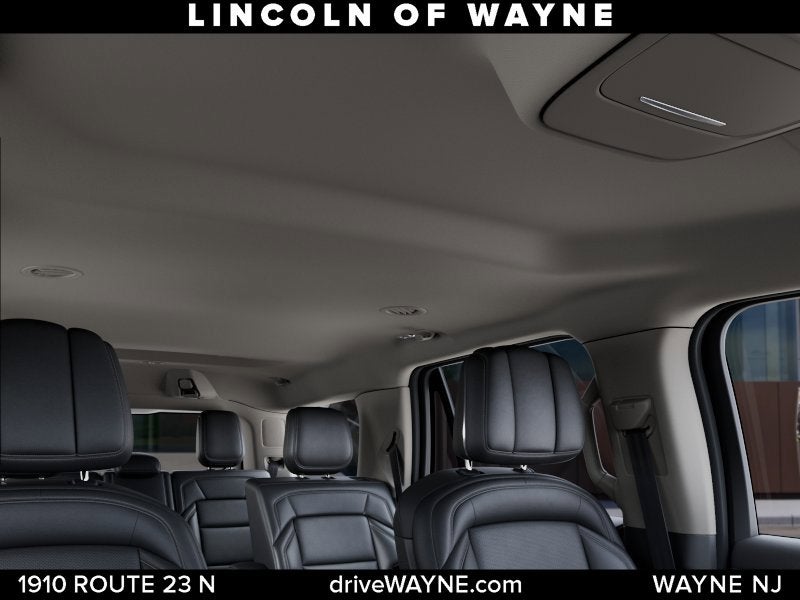 2027 Lincoln Navigator Premiere