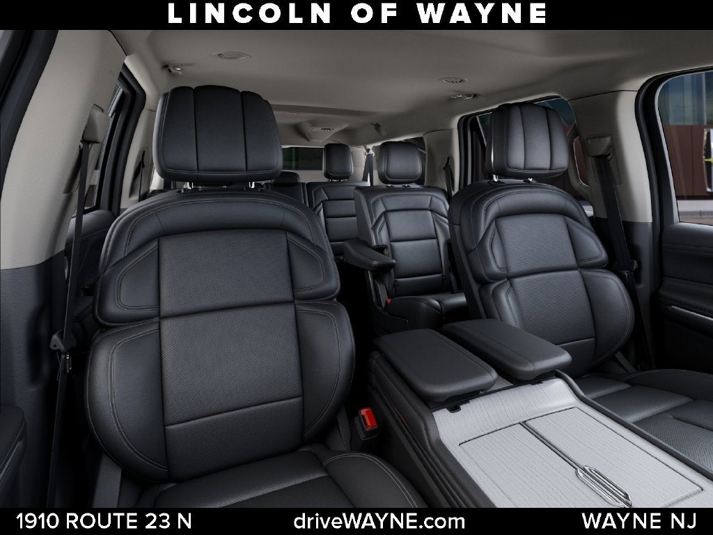 2027 Lincoln Navigator Premiere L