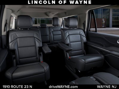 2027 Lincoln Navigator Premiere L