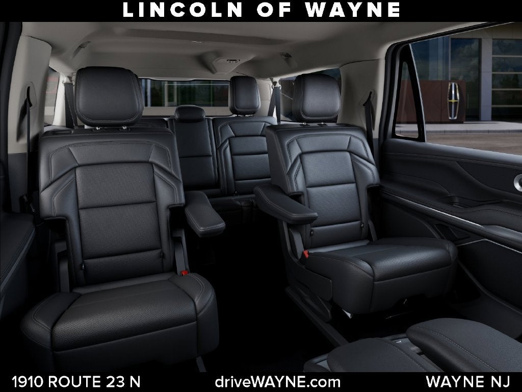 2027 Lincoln Navigator Premiere L