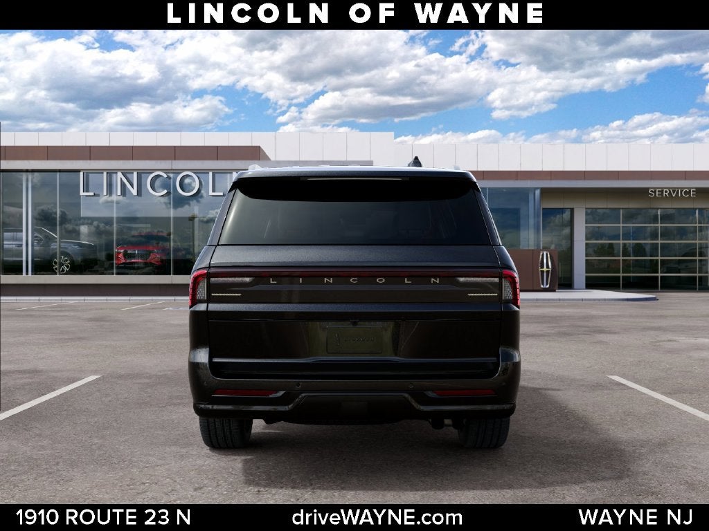2027 Lincoln Navigator Premiere L