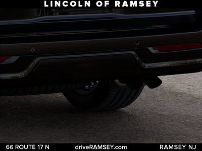 2027 Lincoln Navigator Premiere
