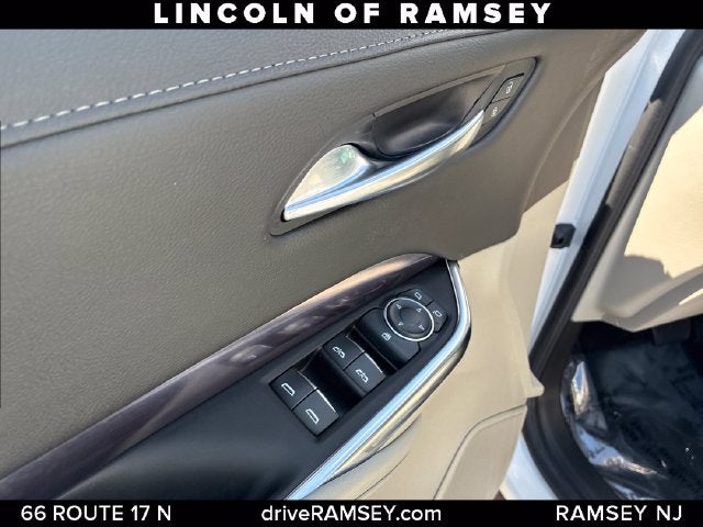 2022 Cadillac XT4 Luxury