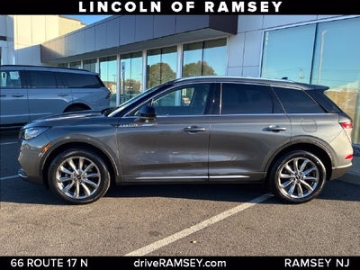 2022 Lincoln Corsair Standard