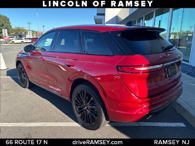 2024 Lincoln Corsair Premiere