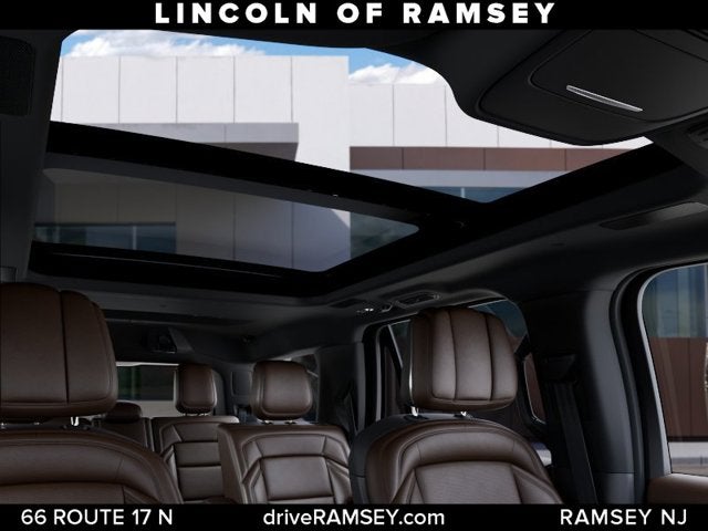 2027 Lincoln Navigator Reserve
