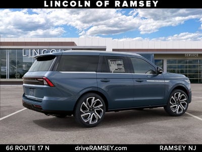 2027 Lincoln Navigator Reserve