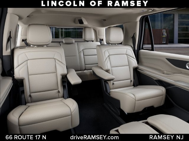2027 Lincoln Navigator Reserve