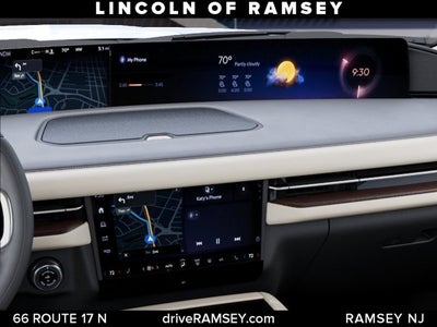2027 Lincoln Navigator Reserve