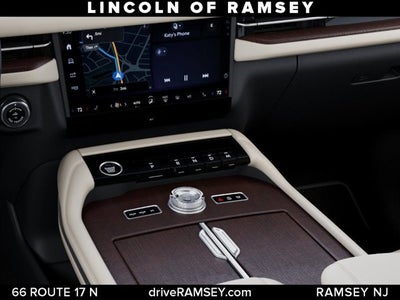 2027 Lincoln Navigator Reserve