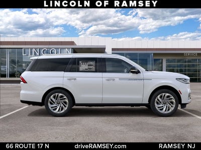 2027 Lincoln Navigator Reserve