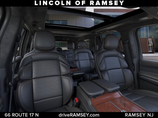 2025 Lincoln Navigator Black Label
