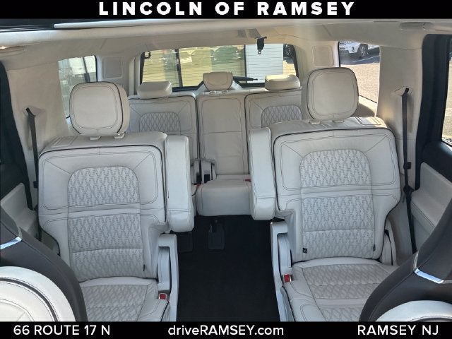 2024 Lincoln Navigator Black Label