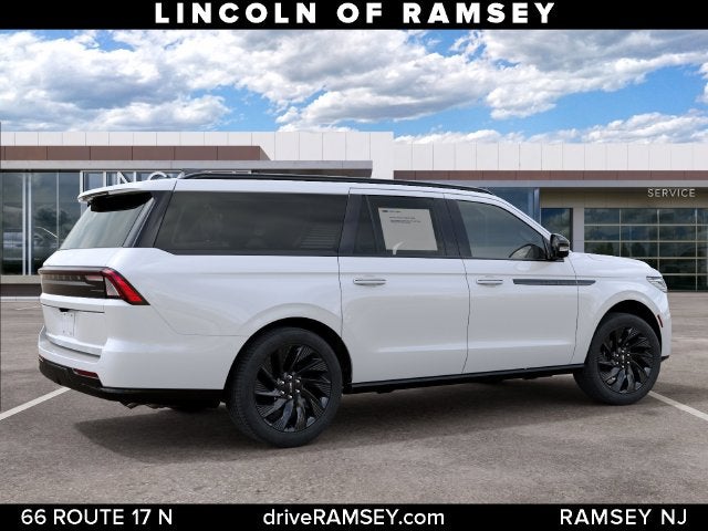 2027 Lincoln Navigator L Reserve