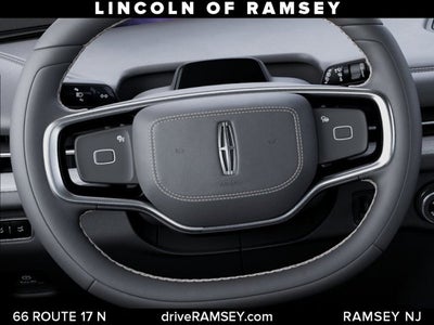 2027 Lincoln Navigator L Reserve