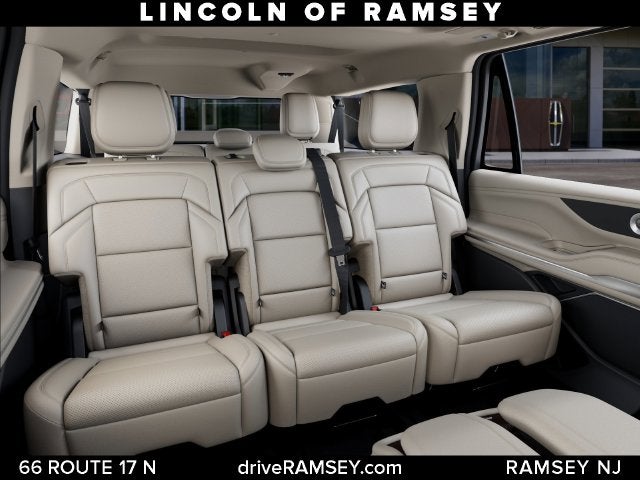 2027 Lincoln Navigator L Reserve