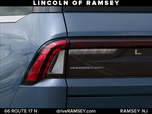 2027 Lincoln Navigator L Reserve