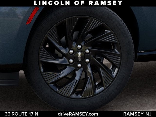 2027 Lincoln Navigator L Reserve