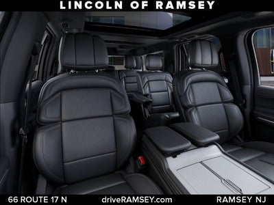 2027 Lincoln Navigator L Reserve