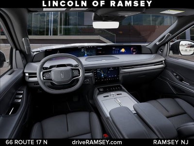 2027 Lincoln Navigator L Reserve