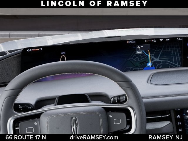 2027 Lincoln Navigator L Reserve
