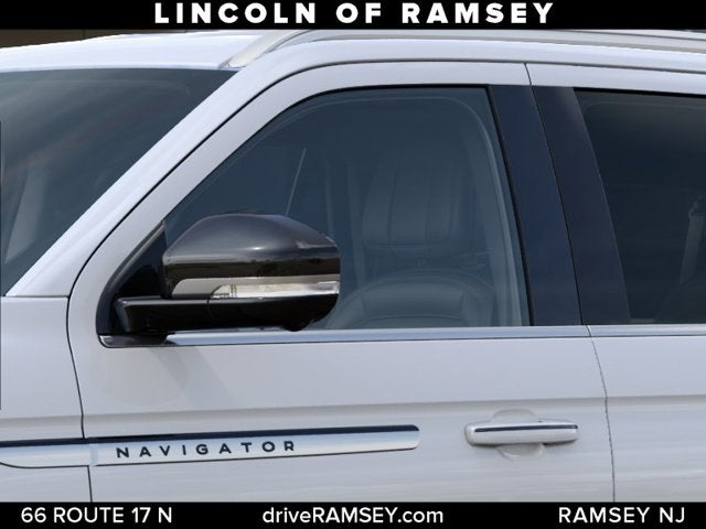 2027 Lincoln Navigator L Premiere