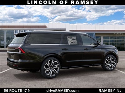 2027 Lincoln Navigator L Black Label