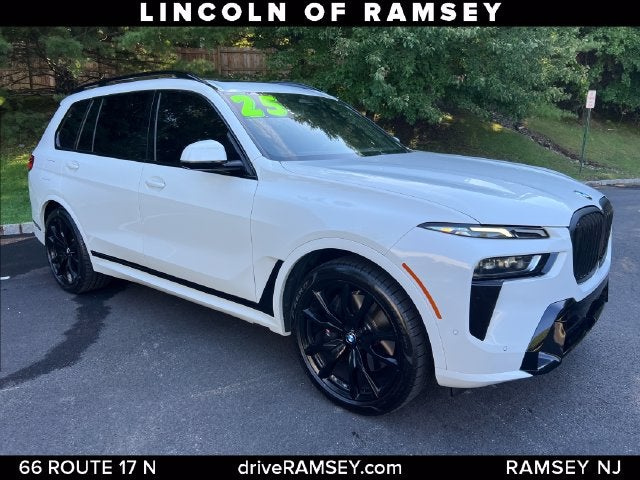 2025 BMW X7 xDrive40i