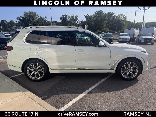 2024 BMW X7 xDrive40i