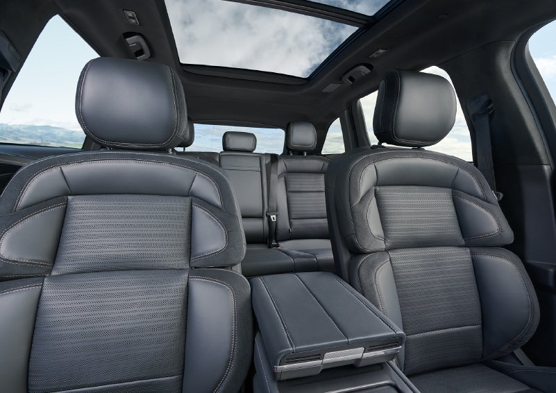 The spacious second row and available panoramic Vista Roof® is shown. | Lincoln of Ramsey in Ramsey NJ