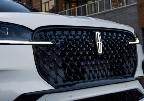 The front grille of a 2026 Lincoln Aviator® SUV is shown. | Lincoln of Ramsey in Ramsey NJ